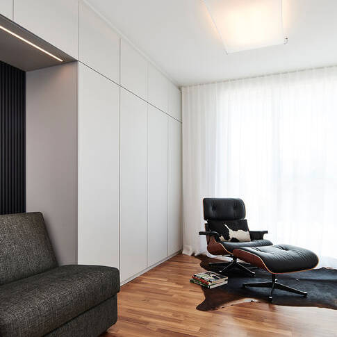 _JGF2126_10_700pixel