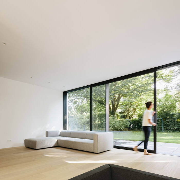 _LP_8667_SWA_700pixel