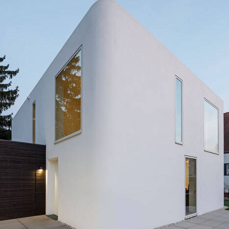 _M4A8132_19_700pixel