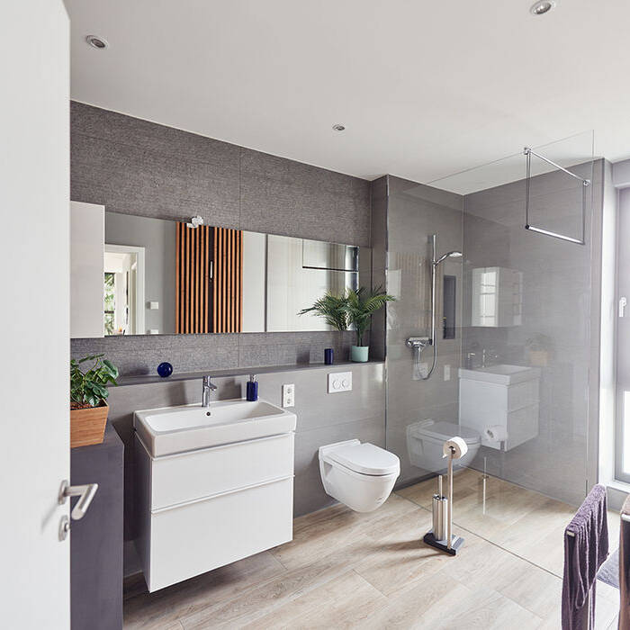 _PGP4854_10_700pixel