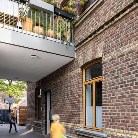 _SCH5259_HighRes_AdobeRGB_10_700pixel