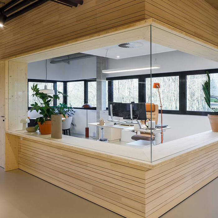 _SCH8185_10_700pixel