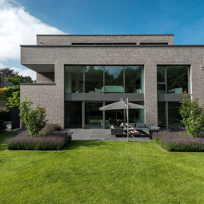 _TSC7582_10_700pixel