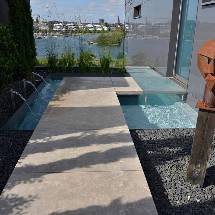 _TWF8507_15_700pixel