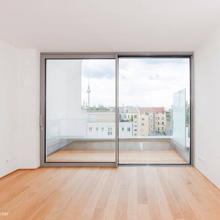 _VB_5109_10_700pixelIzssbWd22raK5