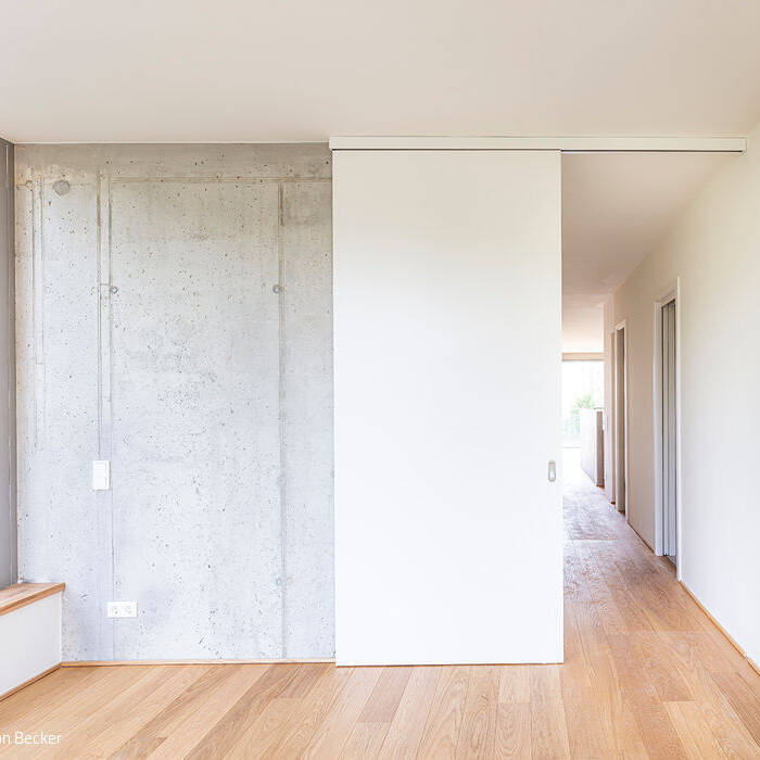 _VB_5374_10_700pixel4vbZf7BIF3gUj