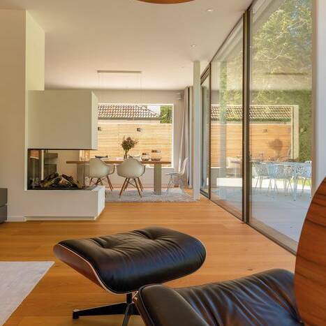 _VVM9221-HDR-ret_10_700pixel