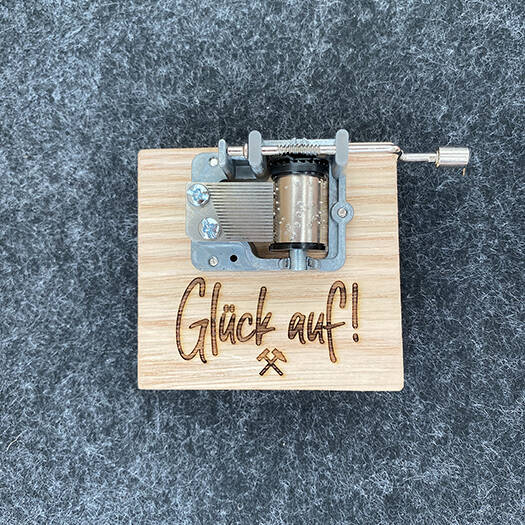 birdykreativ_12_10_700pixel