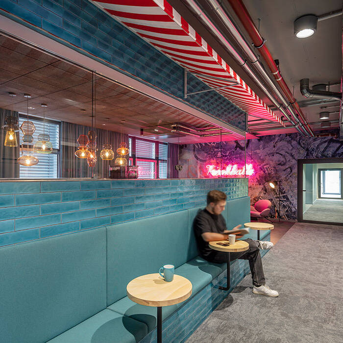 bkp_Gothaer_Trinkhalle_2_10_700pixel