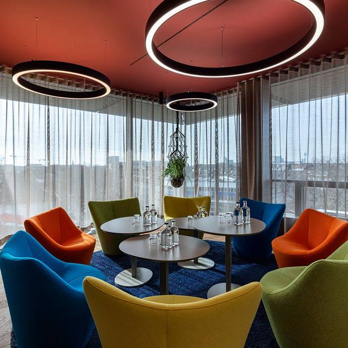 bmine-Dusseldorf-Meeting-c-Alexander-Huber-8-_10_700pixel