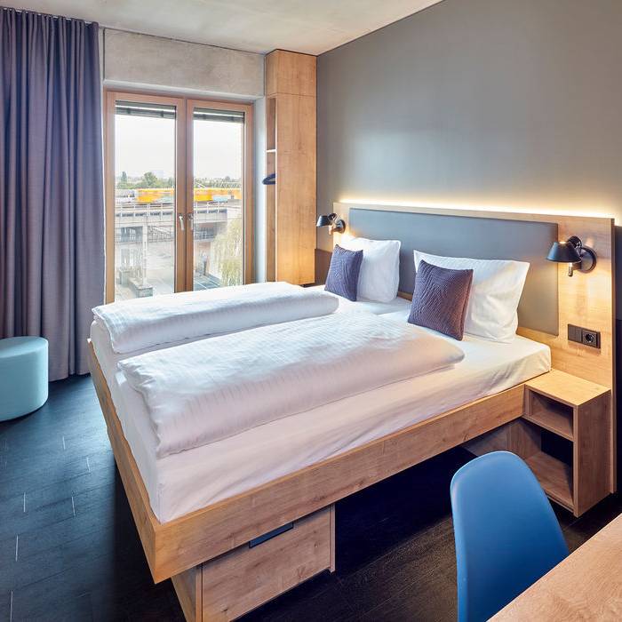 c-Eduardo-Perez-vitra_aletto_38_15_700pixel