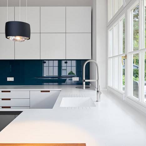 eichhoernchen-kueche-masterbad-kochinsel-zementfliesen-tischlerarbeiten-arbeitsflaeche-kuechenarmatur_10_700pixel