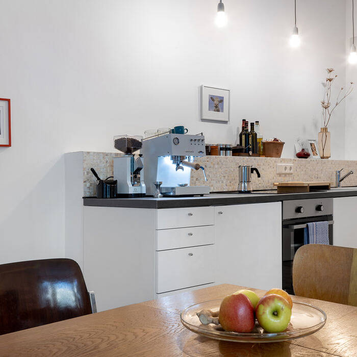 fine-interior-kitchen-cityapartment-1_15_700pixel