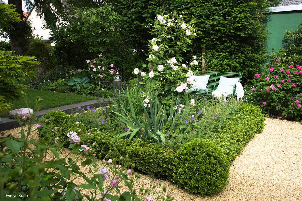 garden-design_classic_maintal_mkk_005_15_700px