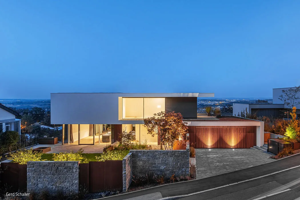 gerlingen-haus-w-nacht-hres-2_49_700pixel