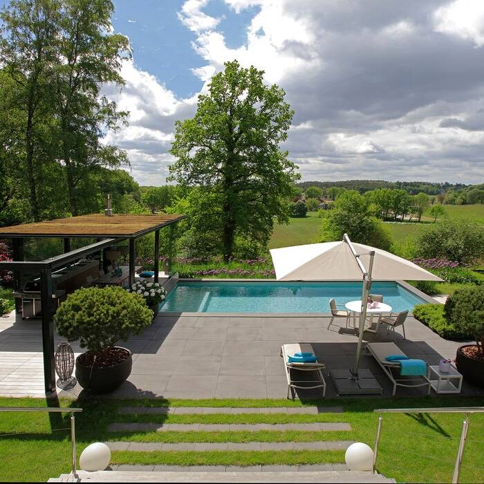 loc1099-022_19_700pixel