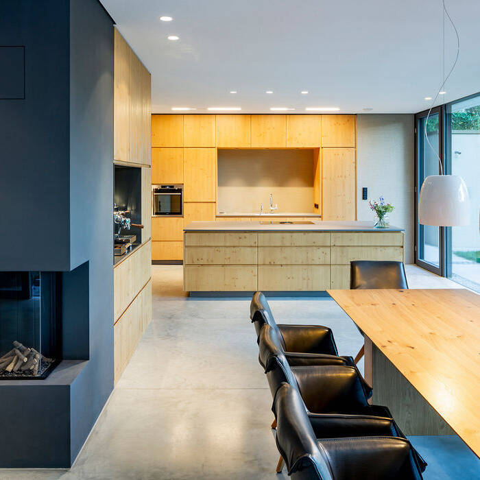 mg422-087_15_700pixel