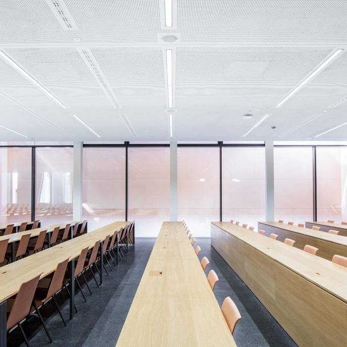 mgf_medicum_11_-C-Markus-Guhl-fu-r-wulf-architekten_700pixel