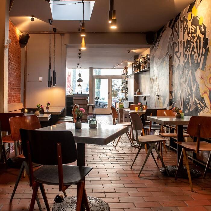 mvk050220Weinladen34_19_700pixel