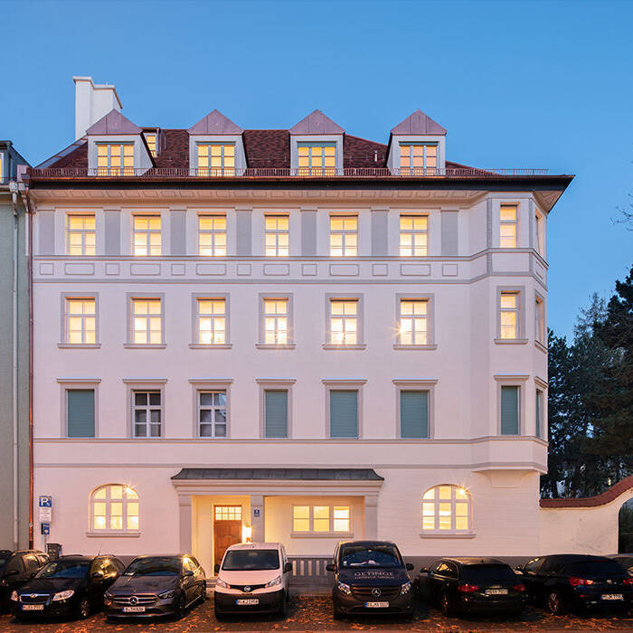 pfarrhaus_60_10_700pixel