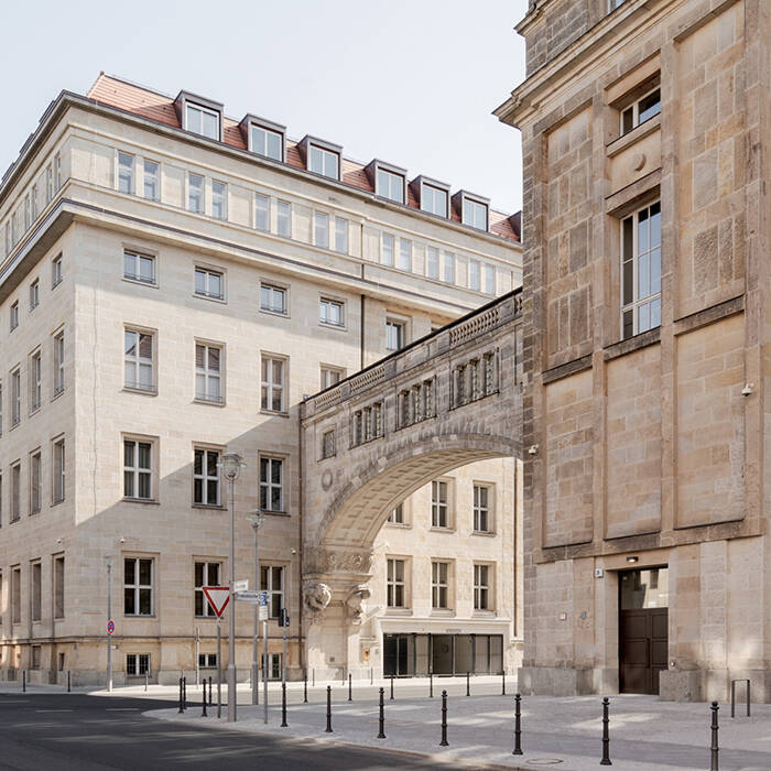 13192_Mauerstraa-e_hieplerbrunier_106_crop_15_700pixel