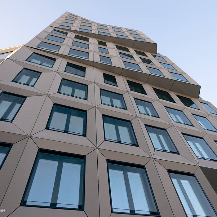 251_L1000078_16_700pixel