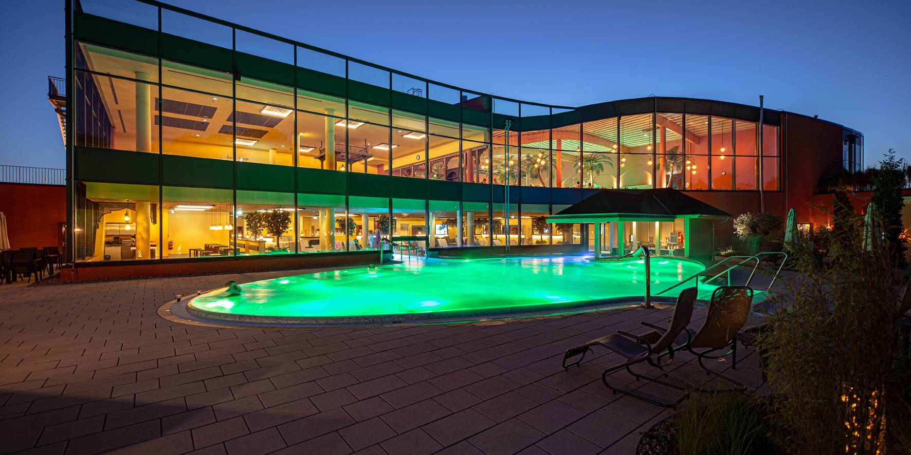 Havel Thermal Baths – Exterior View – Archiograph, Philip Neise