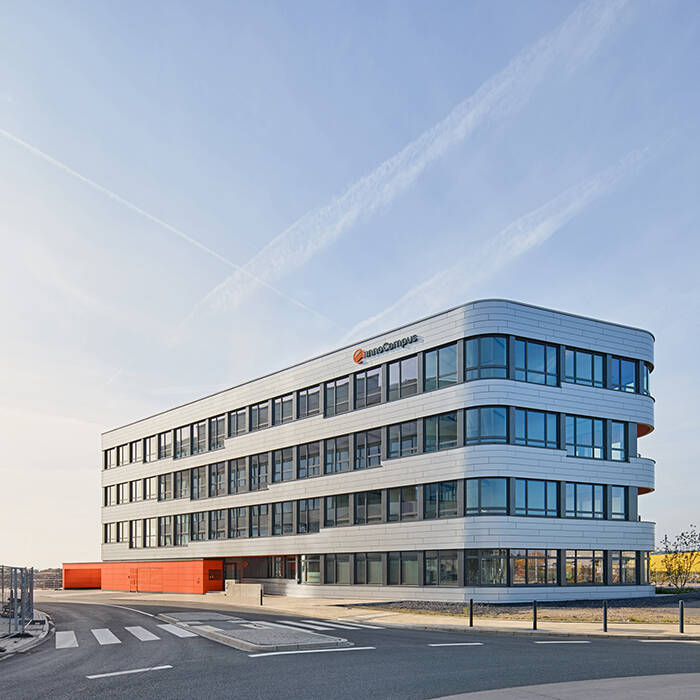 PK1204-008_21_700pixel