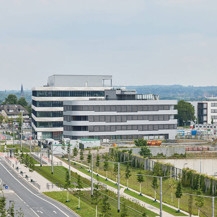 PK1204-102_15b_700pixel