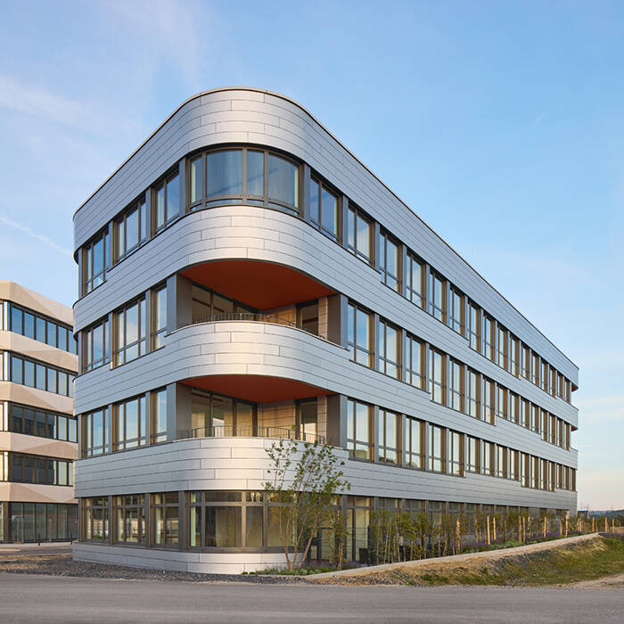 PK1204-210_15_700pixel