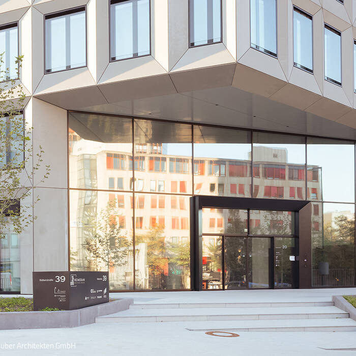 PPL1002535_2_16_700pixel