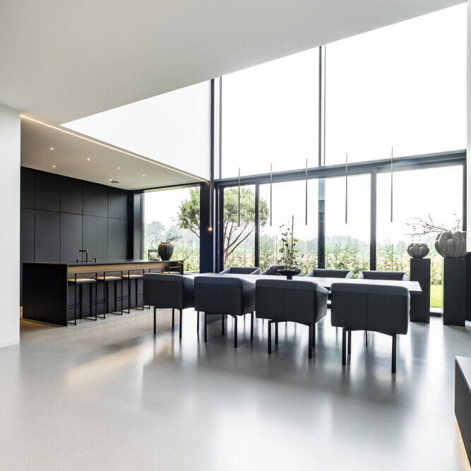 _DSF1390_15OvwcsSh2LGnVc