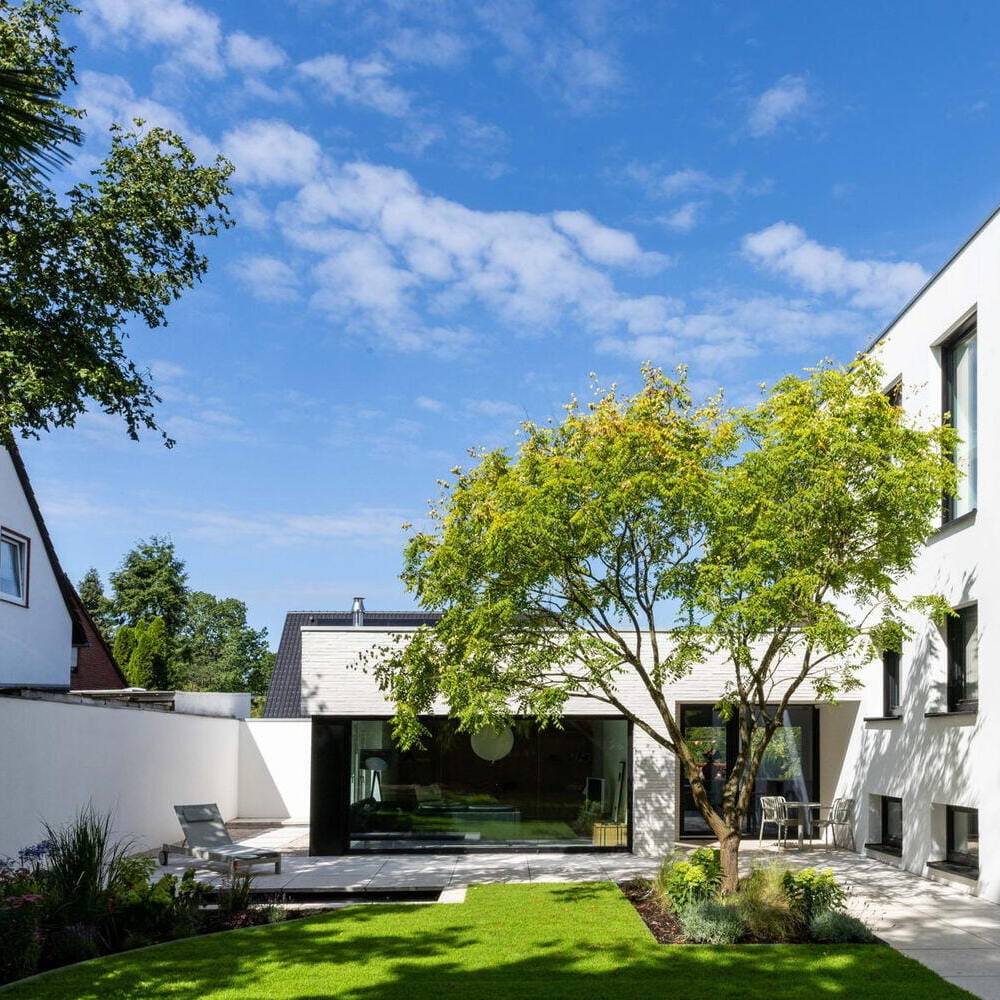 DEN BESTAND NEU ERZÄHLEN