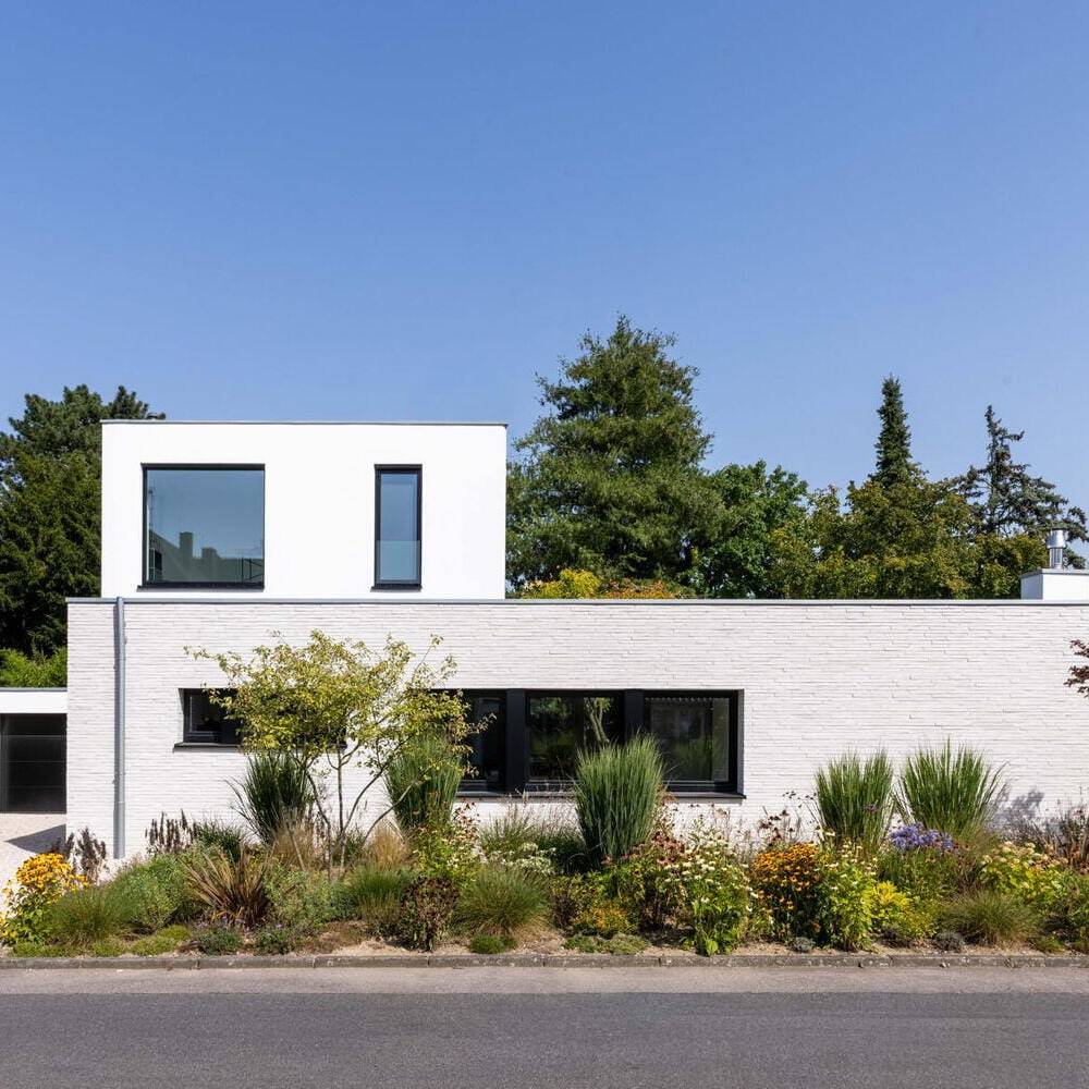 DEN BESTAND NEU ERZÄHLEN