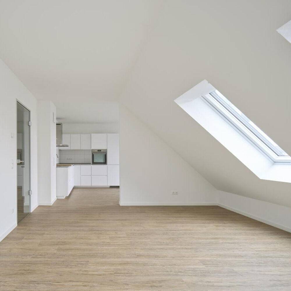 PLASTISCH eingefügt