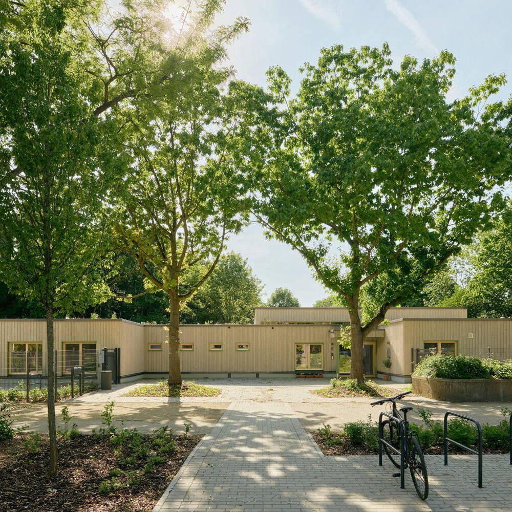 Sustainable design with green connections