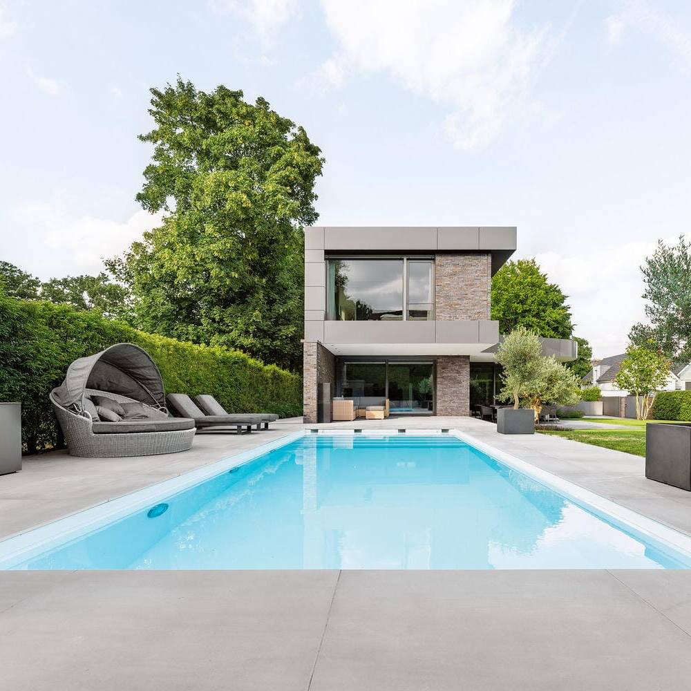 Monotih mit Rundungen