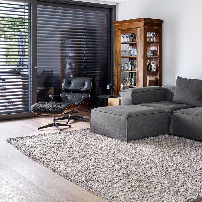 Monotih mit Rundungen