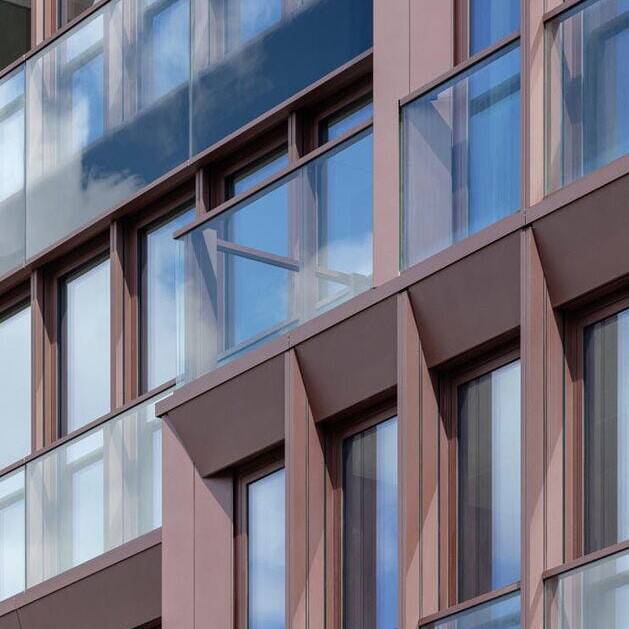 Luxusliner an der Spree