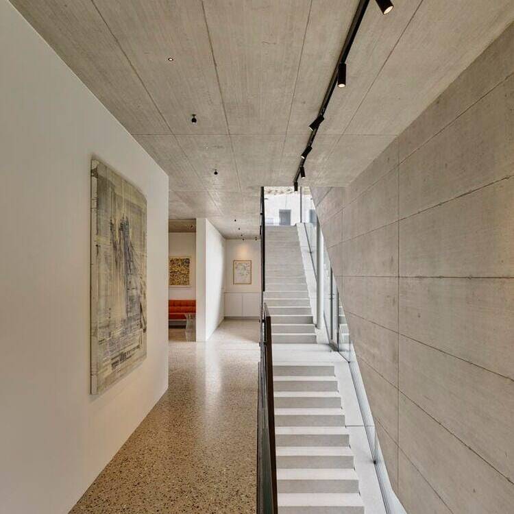 Zwischen Himmel und Hang